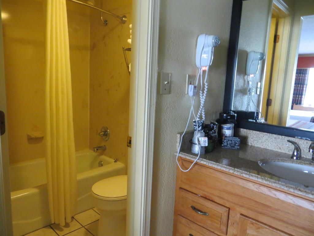 Best Western Inn Расселлвилл Экстерьер фото